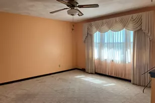 501 N 4th Ave N, New Windsor, IL 61465 - Photo 5