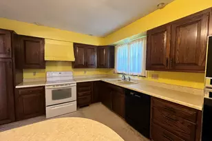 501 N 4th Ave N, New Windsor, IL 61465 - Photo 7
