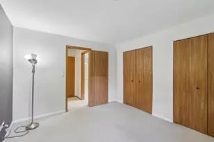 641 Hapsfield Ln, Buffalo Grove, IL 60089 - Photo 11