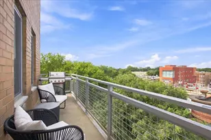 3920 N Sheridan Rd, Chicago, IL 60613 - Photo 7