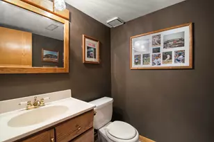 8634 W Park Ln, Niles, IL 60714 - Photo 23