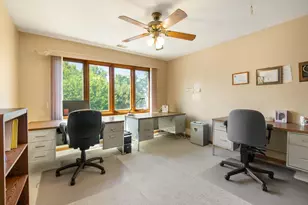 8634 W Park Ln, Niles, IL 60714 - Photo 19