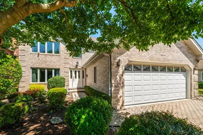 8634 W Park Lane, Niles, IL 60714 - Photo 1