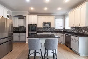 10727 Mayfield Ln, Huntley, IL 60142 - Photo 9