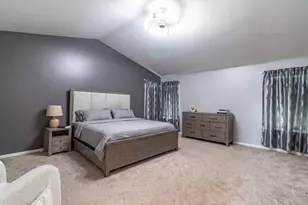 10727 Mayfield Ln, Huntley, IL 60142 - Photo 15