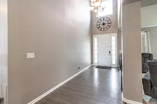 10727 Mayfield Ln, Huntley, IL 60142 - Photo 3