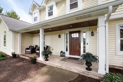 39W811 Hoeweed Lane, Saint Charles, IL 60175 - Photo 5