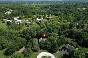 39W811 Hoeweed Ln, Saint Charles, IL 60175 - Photo 69