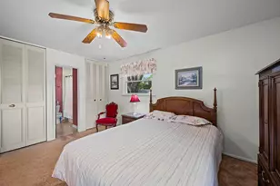 856 E Sayles Dr, Palatine, IL 60074 - Photo 9