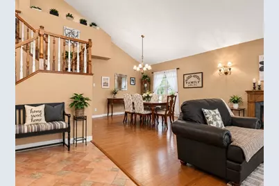 1407 Martin Court, Plainfield, IL 60586 - Photo 3