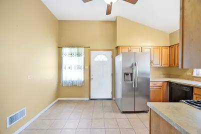 15539 Dobson Avenue, Dolton, IL 60419 - Photo 9