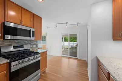 7 Greystone Court, Streamwood, IL 60107 - Photo 9