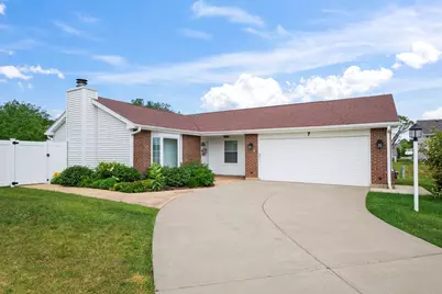 7 Greystone Court, Streamwood, IL 60107 - Photo 1