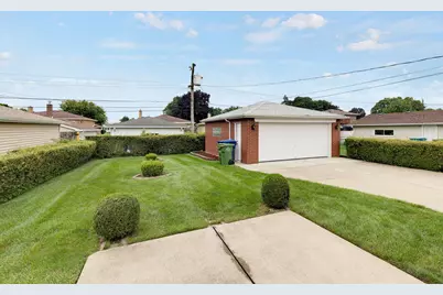 4537 W 100th Place, Oak Lawn, IL 60453 - Photo 11