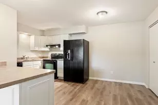 20206 S Frankfort Square Rd, Frankfort, IL 60423 - Photo 3