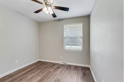 9070 Kings Road, Morris, IL 60450 - Photo 15