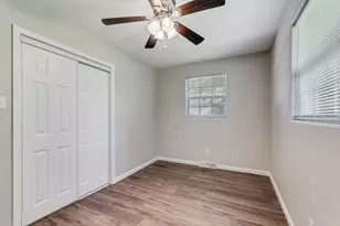 9070 Kings Rd, Morris, IL 60450 - Photo 11