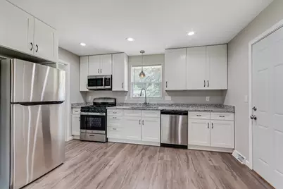 9070 Kings Road, Morris, IL 60450 - Photo 5