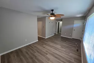 3014 Victoria Ave, McHenry, IL 60050 - Photo 9