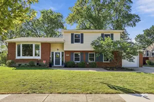 1341 E Virginia Dr, Palatine, IL 60074 - Photo 1