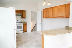 54 Fernwood Dr, Glenview, IL 60025 - Photo 7