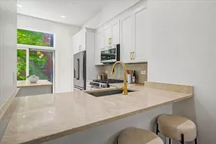 1910 S Prairie Ave, Chicago, IL 60616 - Photo 9