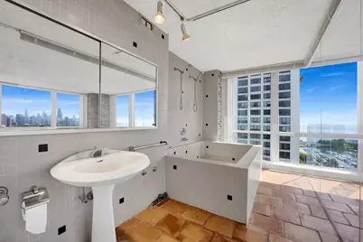 330 W Diversey Parkway #2007-09, Chicago, IL 60657 - Photo 15