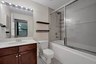 1000 W 15th Street #232, Chicago, IL 60608 - Photo 19