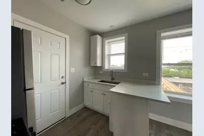 722 N Austin Boulevard #1E, Oak Park, IL 60302 - Photo 5