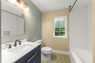 828 E 14th St, Lombard, IL 60148 - Photo 23