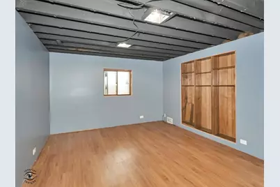 11044 Menard Avenue, Chicago Ridge, IL 60415 - Photo 17