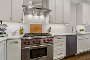 877 N Hermitage Ave, Chicago, IL 60622 - Photo 7