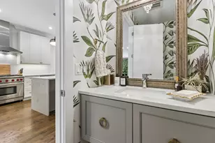 877 N Hermitage Ave, Chicago, IL 60622 - Photo 11