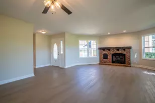 1621 Glengarry Ct, Algonquin, IL 60102 - Photo 5
