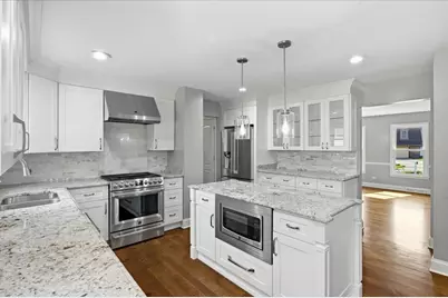 1203 Claridge Drive, Libertyville, IL 60048 - Photo 9