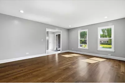 1203 Claridge Drive, Libertyville, IL 60048 - Photo 5