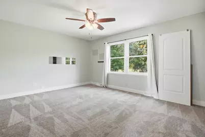 1203 Claridge Drive, Libertyville, IL 60048 - Photo 27