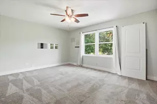 1203 Claridge Dr, Libertyville, IL 60048 - Photo 27