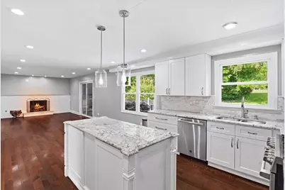 1203 Claridge Drive, Libertyville, IL 60048 - Photo 11
