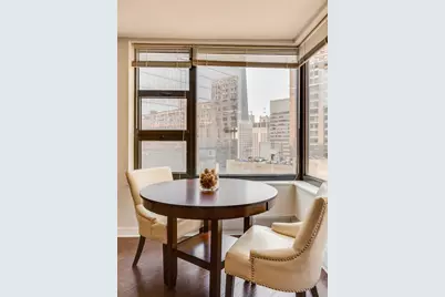 401 E Ontario Street #1203, Chicago, IL 60611 - Photo 5