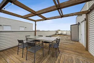 1423 W Belmont Ave, Chicago, IL 60657 - Photo 35