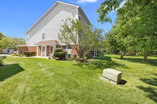 1612 Thornfield Ct, Roselle, IL 60172 - Photo 25