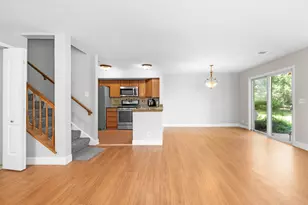 1612 Thornfield Ct, Roselle, IL 60172 - Photo 3
