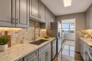 6301 N Sheridan Rd, Chicago, IL 60660 - Photo 5