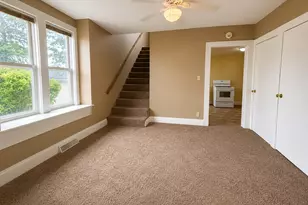 1207 W American St, Freeport, IL 61032 - Photo 11