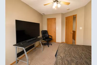 1207 W American Street, Freeport, IL 61032 - Photo 23