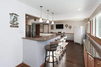 130 Westview Street, Hoffman Estates, IL 60169 - Photo 3