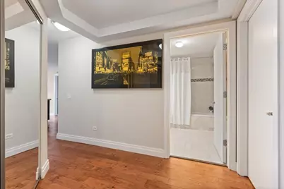 545 N Dearborn Street #2511, Chicago, IL 60654 - Photo 3