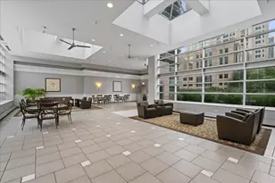 545 N Dearborn St, Chicago, IL 60654 - Photo 21