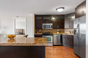 545 N Dearborn St, Chicago, IL 60654 - Photo 5